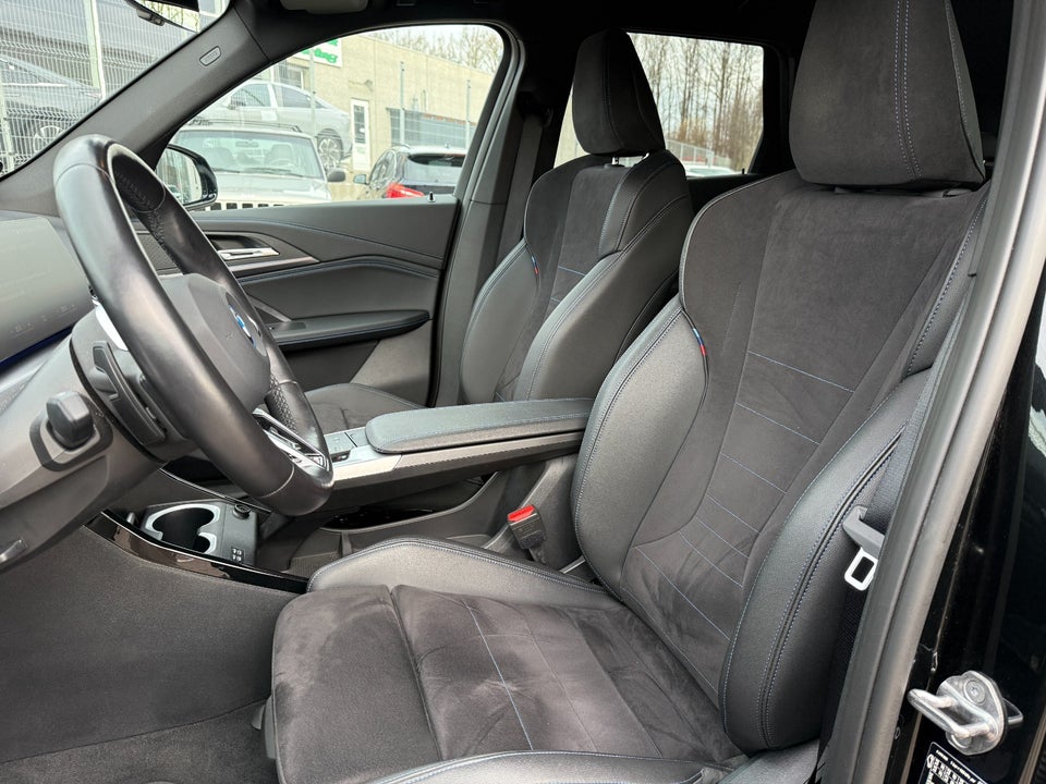 BMW iX1 xDrive30 M-Sport 5d