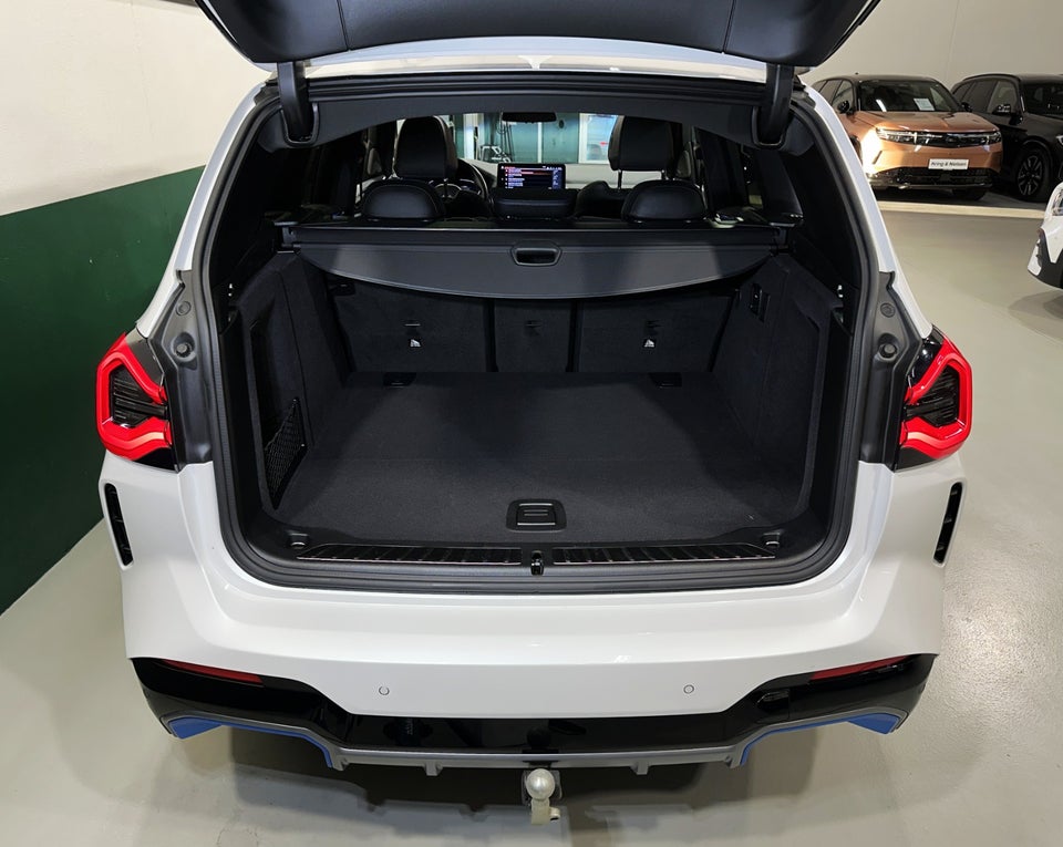 BMW iX3 Charged Plus M-Sport 5d