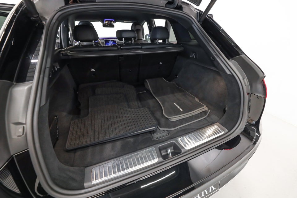 Mercedes EQE350 SUV AMG Advance Plus 4Matic 5d