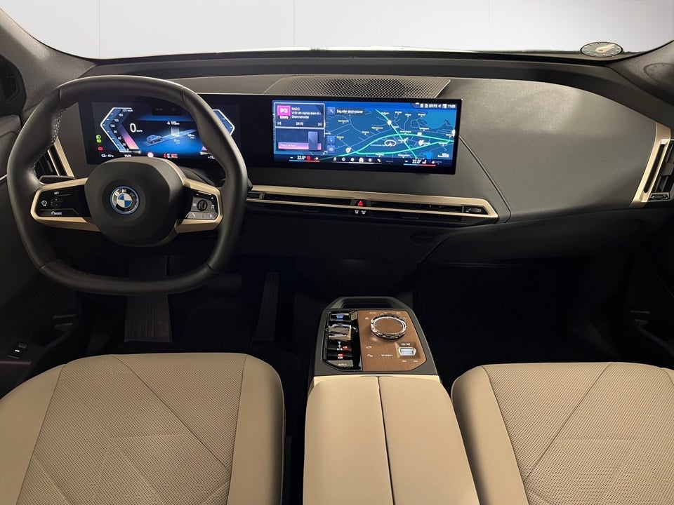 BMW iX xDrive40 Super Charged 5d