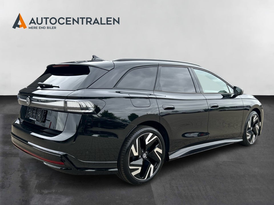 VW ID.7 86 Style S Tourer 5d