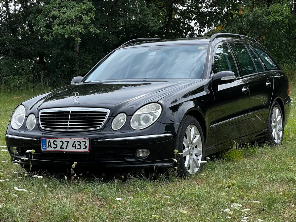 Mercedes E350 3,5 Avantgarde stc. aut. 5d