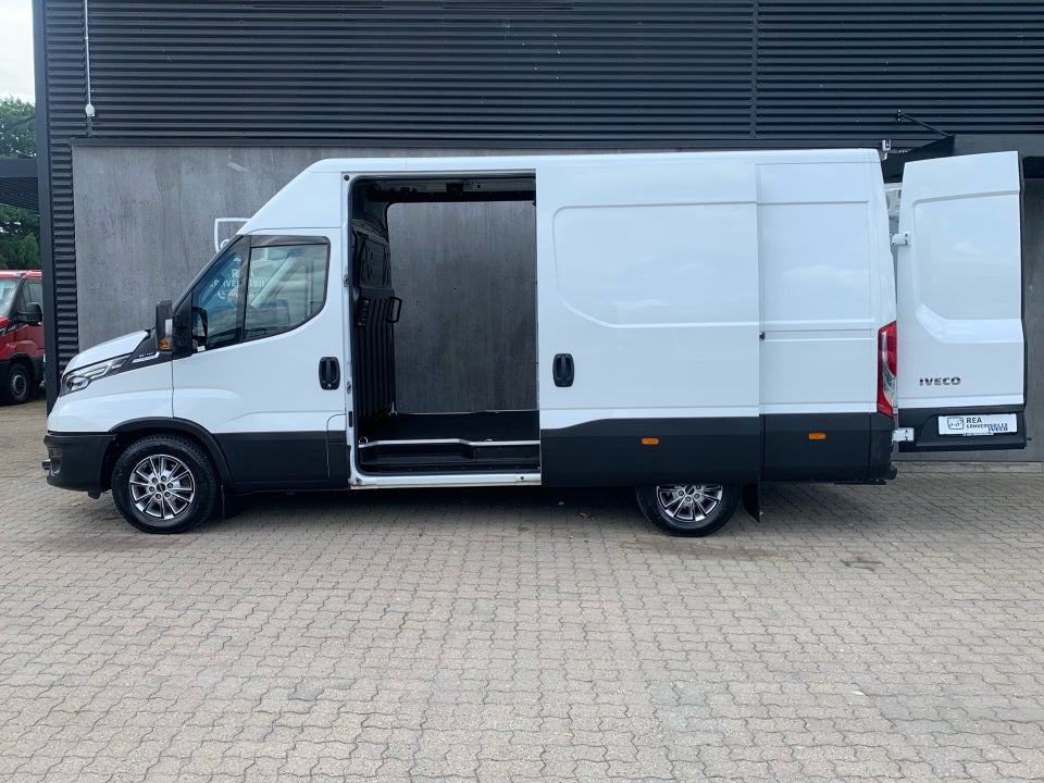 Iveco Daily 3,0 35S18 12m³ Van AG8