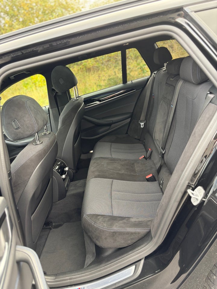 BMW 520d 2,0 Touring M-Sport xDrive aut. 5d