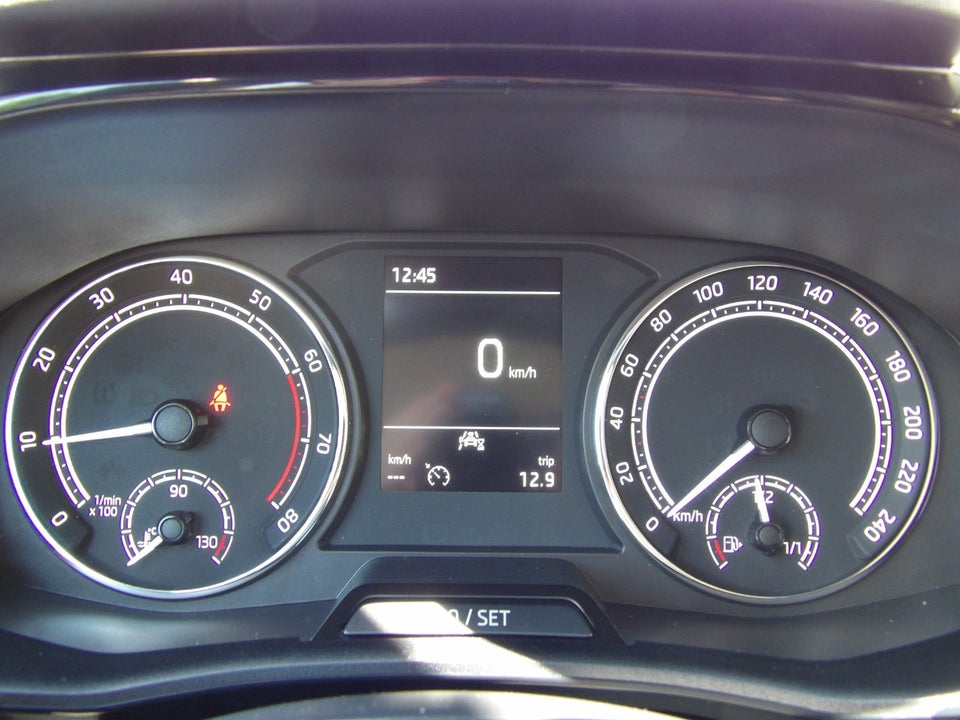 Skoda Fabia 1,0 MPi 65 Active 5d