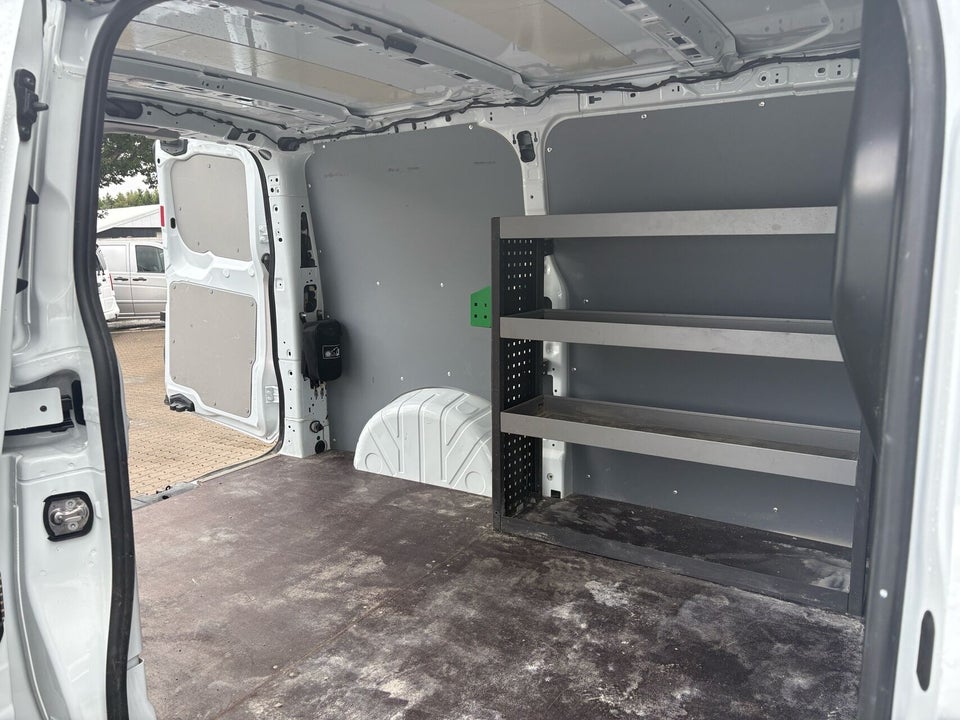 Ford Transit Custom 320 L1 2,0 EcoBlue Trend aut.