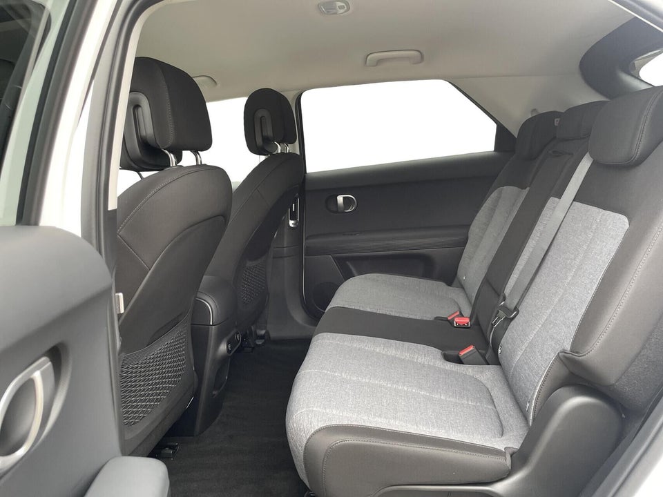 Hyundai Ioniq 5 77 Essential 5d