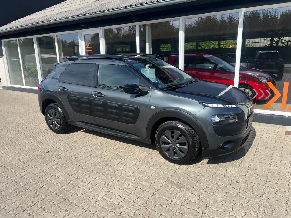 Citroën C4 Cactus 1,6 BlueHDi 100 Extravaganza 5d