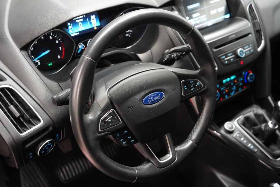 Ford Focus 1,0 SCTi 125 Titanium 5d