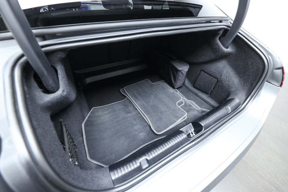 Mercedes EQE350+ AMG Line 4d
