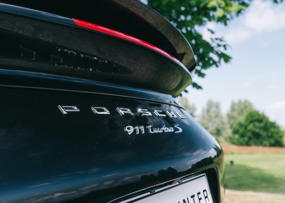 Porsche 911 Turbo S 3,8 Coupé PDK 2d