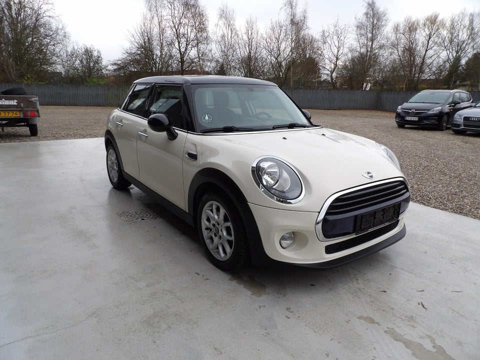 MINI Cooper 1,5 5d