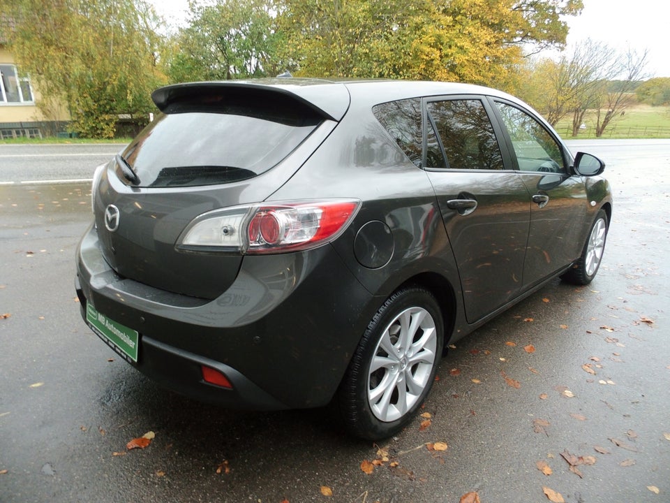 Mazda 3 2,0 Premium Tech 5d