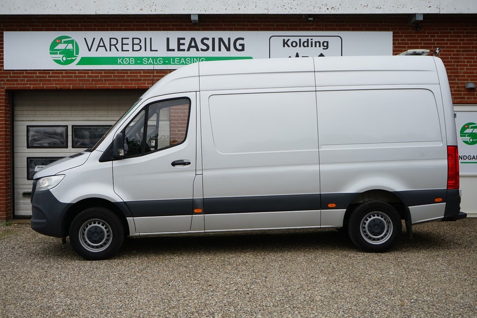 Mercedes Sprinter 316 2,2 CDi A2 Kassevogn aut. RWD