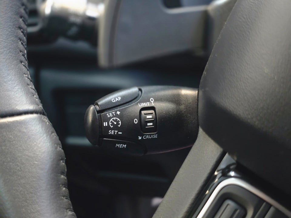 Citroën C5 Aircross 1,6 Hybrid Shine Sport EAT8 5d