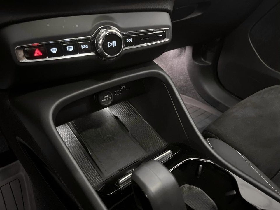 Volvo EX40 Extended Range Core 5d