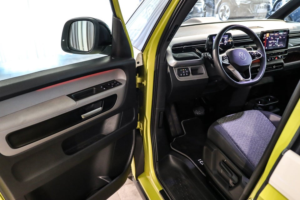 VW ID.Buzz 77 Pro SWB 5d