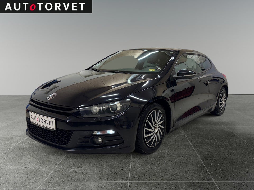 VW Scirocco 2,0 TDi 140 Sport DSG BMT Van 3d