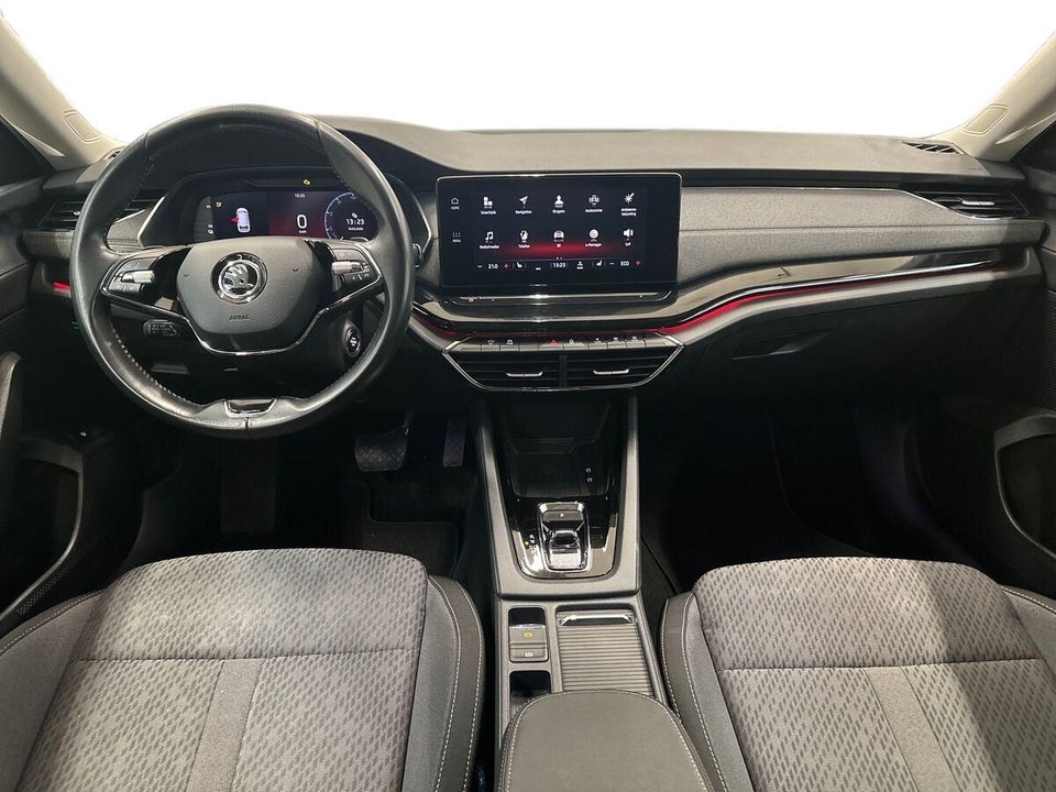 Skoda Octavia 1,4 TSi iV Plus Combi DSG 5d