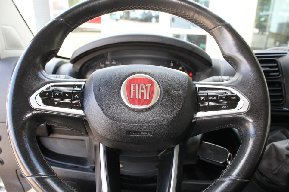 Fiat Ducato 35 Maxi 2,2 MJT 180 Alukasse m/lift