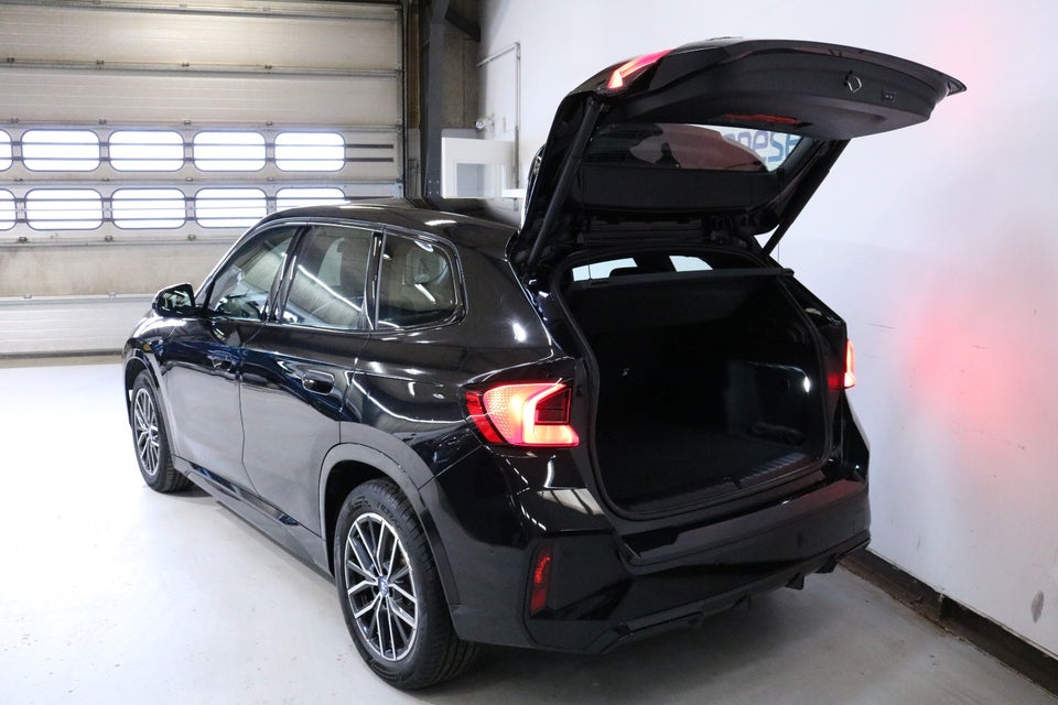 BMW iX1 eDrive20 M-Sport 5d
