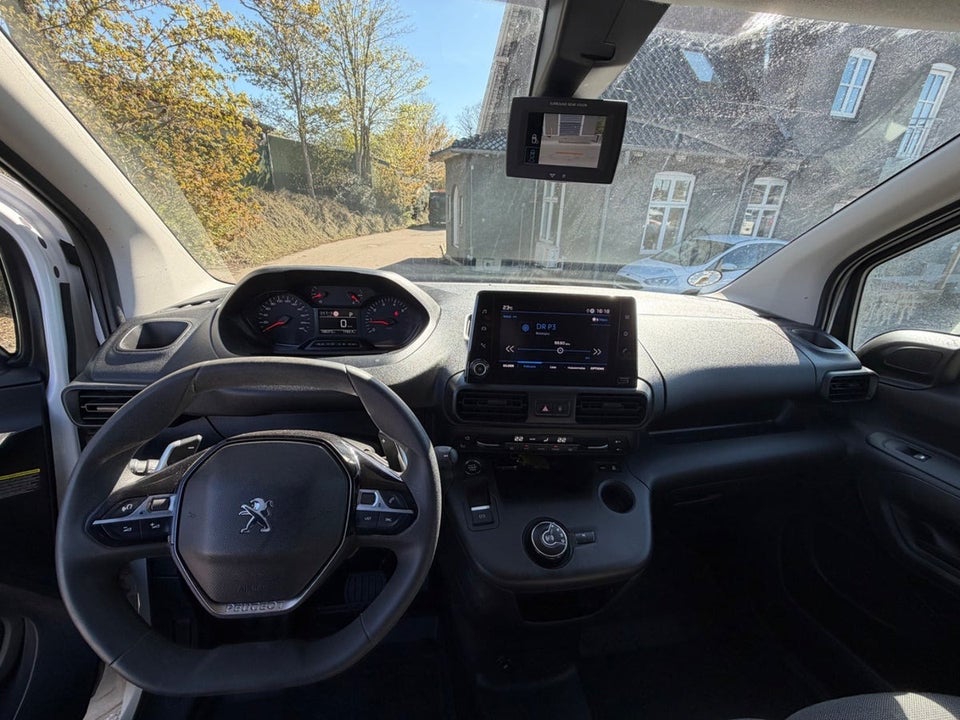 Peugeot Partner 1,5 BlueHDi 130 L2V2 Ultimate EAT8 Van