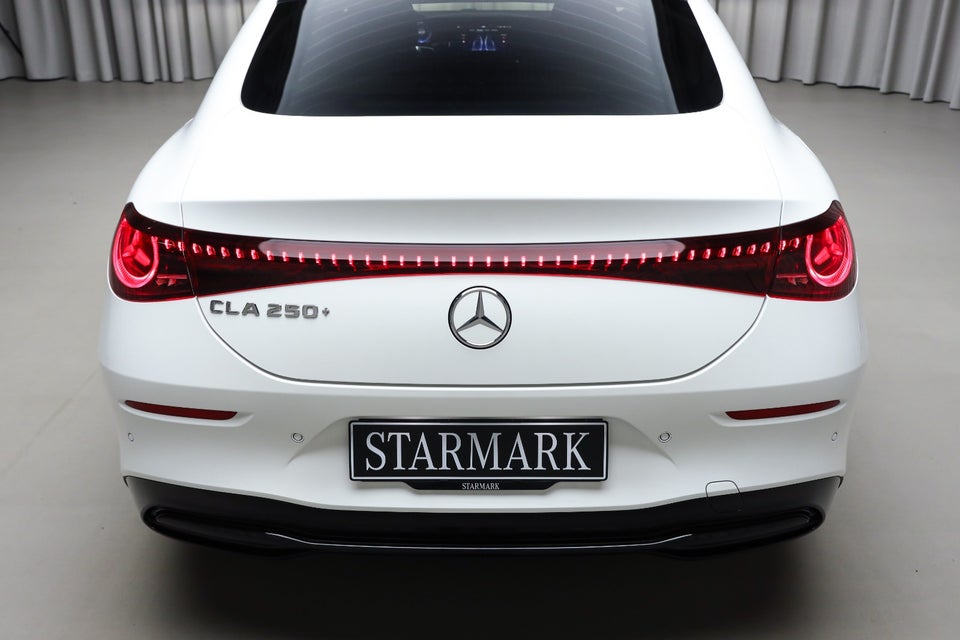 Mercedes CLA250+ EQ Progressive 4d