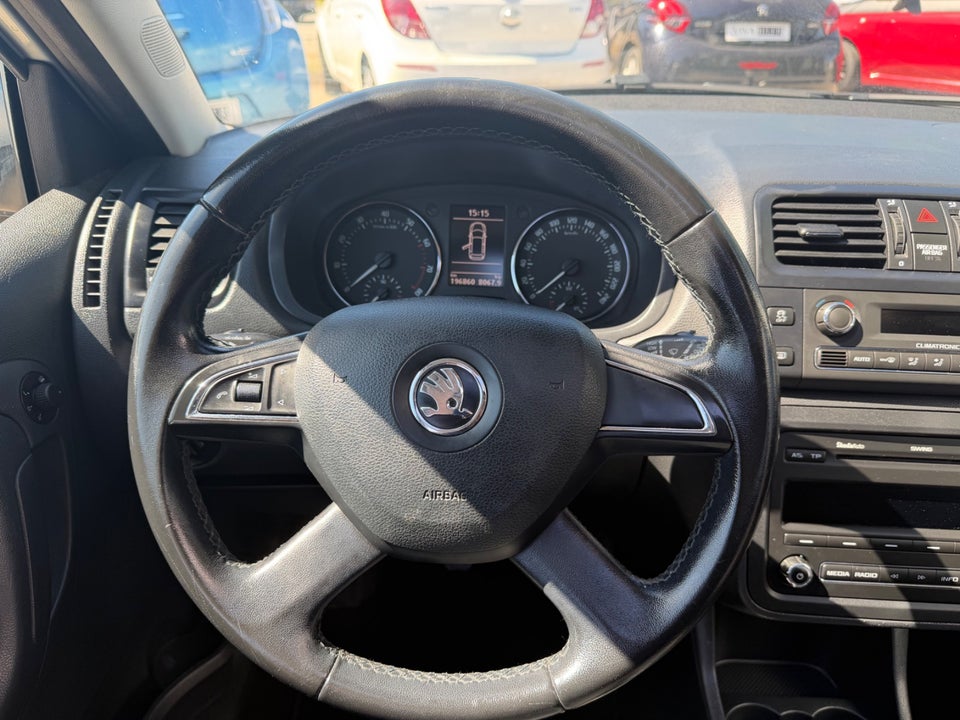 Skoda Fabia 1,2 12V Elegance Combi 5d