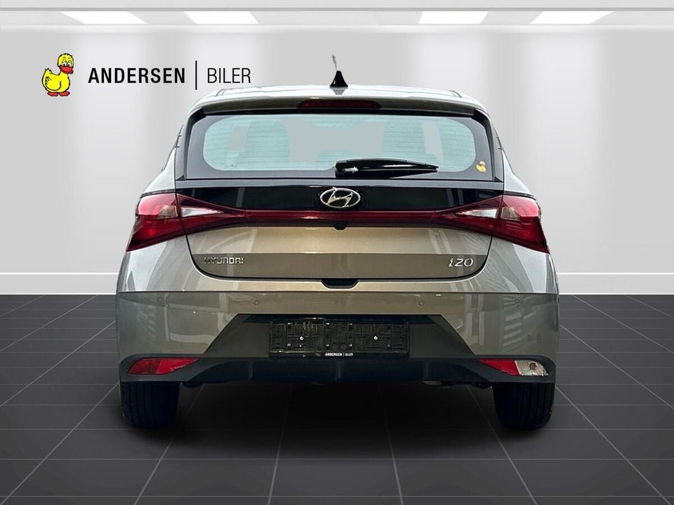 Hyundai i20 1,0 T-GDi Essential DCT 5d