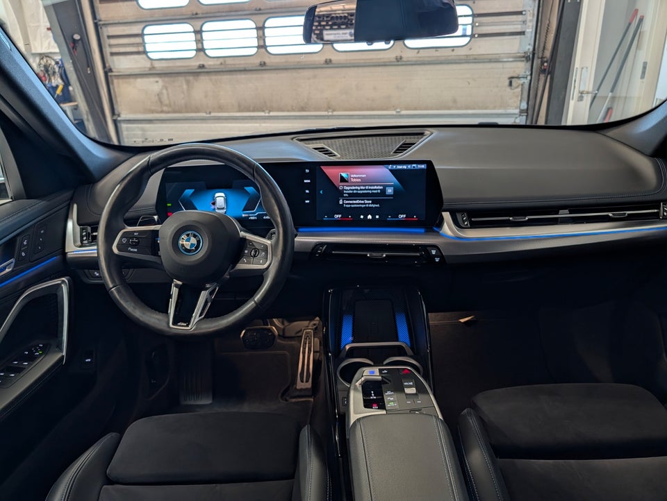 BMW iX1 eDrive20 M-Sport 5d