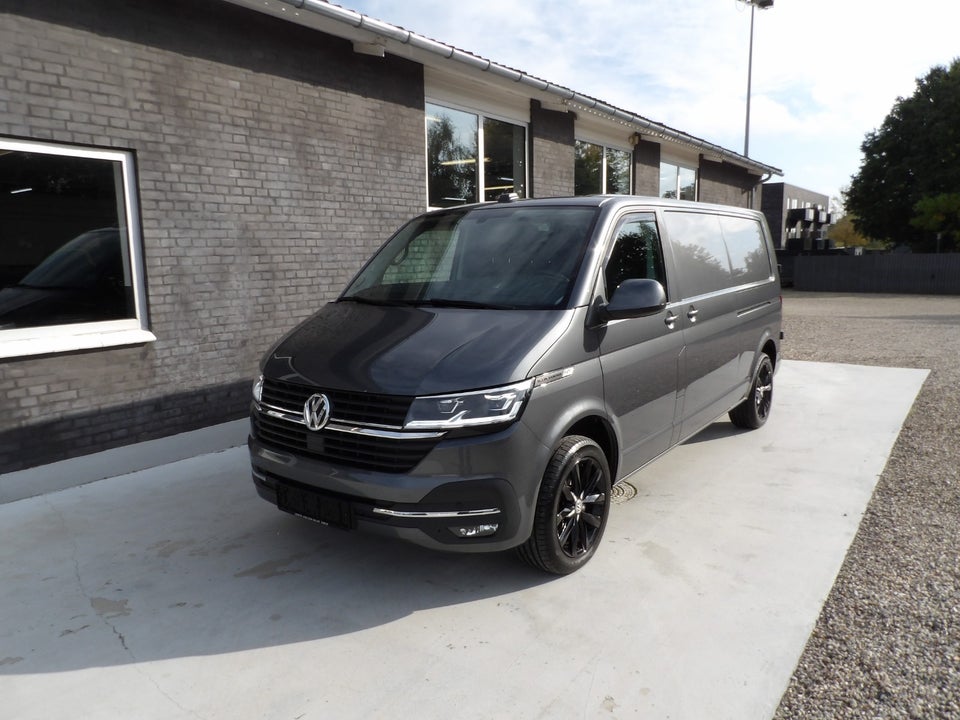 VW Transporter 2,0 TDi 204 Kassevogn DSG lang