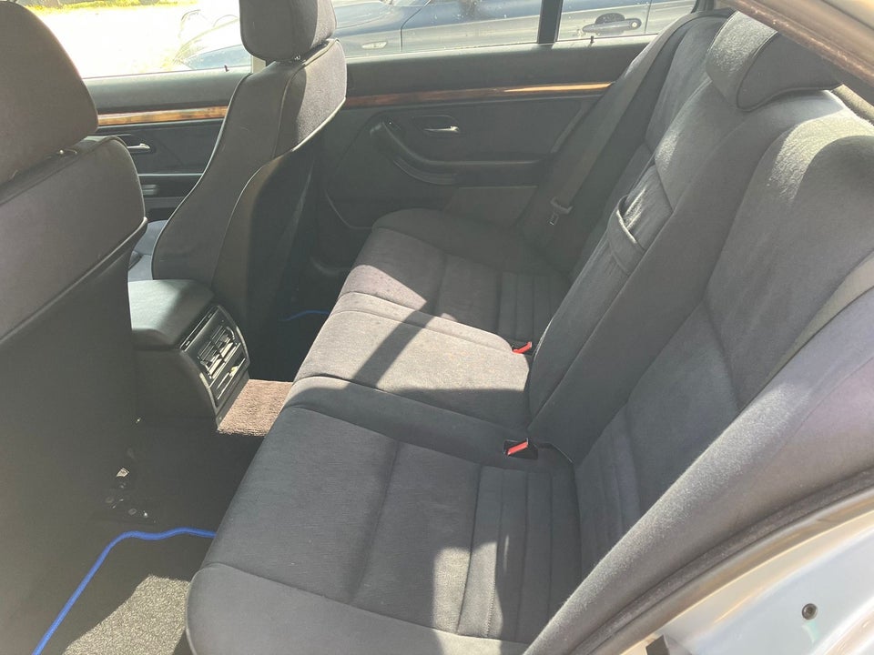 BMW 528i 2,8 Steptr. 4d