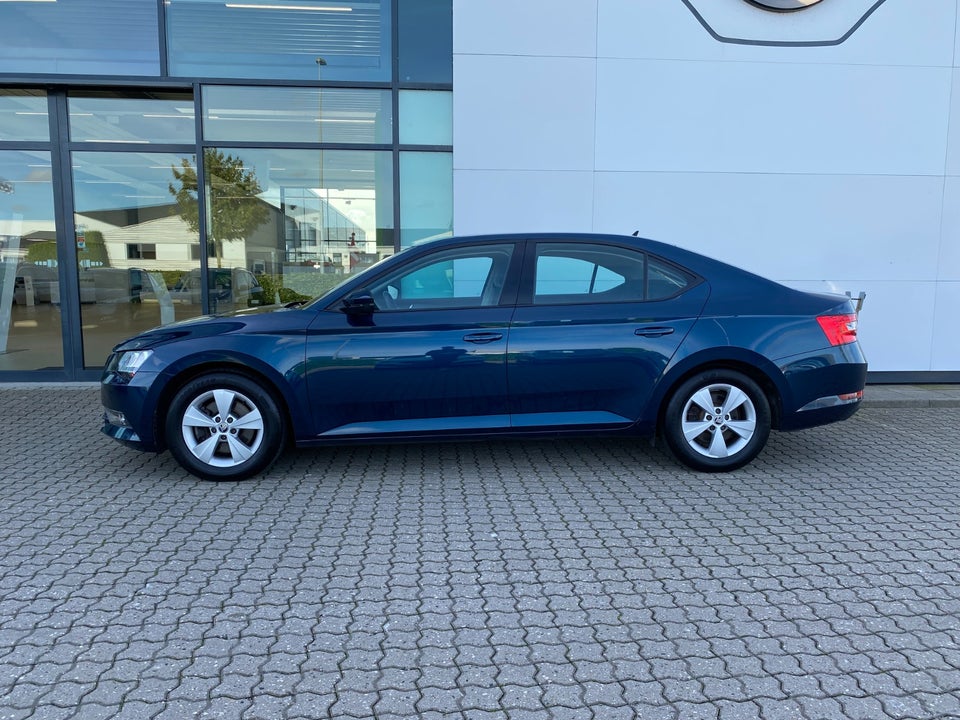 Skoda Superb 1,4 TSi 150 Active 5d