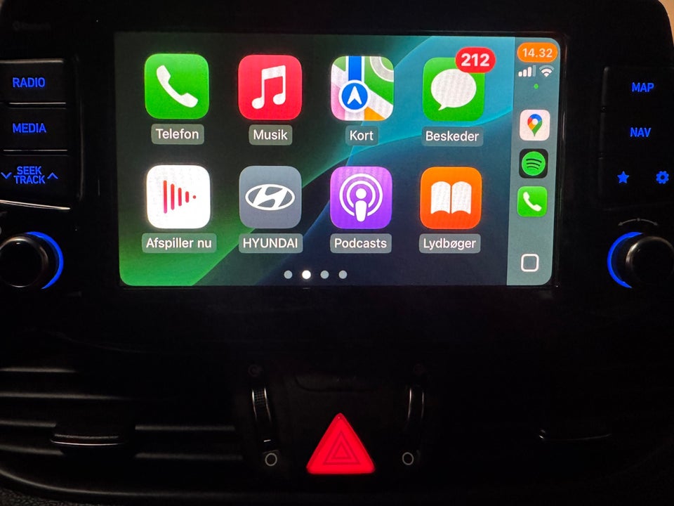 Hyundai i30 1,4 T-GDi Premium Fastback DCT 5d