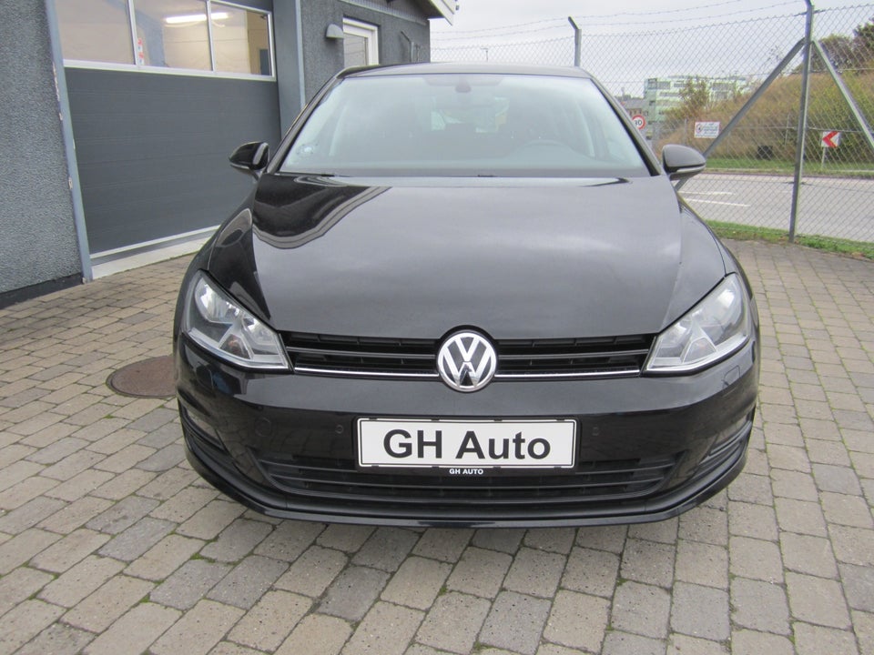 VW Golf VII 1,4 TSi 125 Style BMT 5d