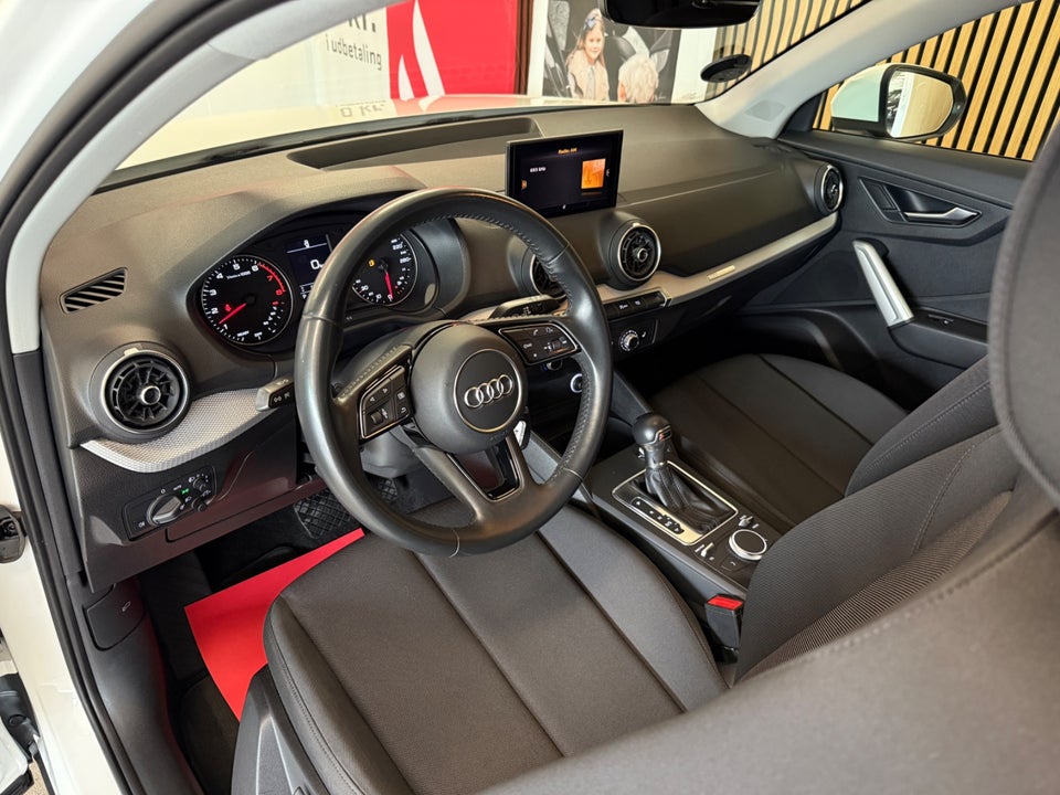 Audi Q2 30 TFSi S-tr. 5d