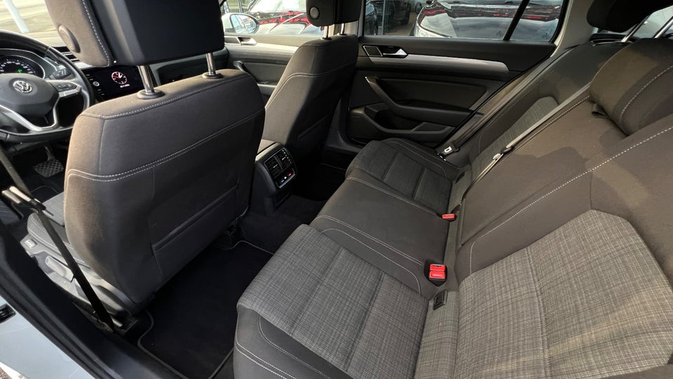 VW Passat 2,0 TDi 150 Business+ Variant DSG 5d