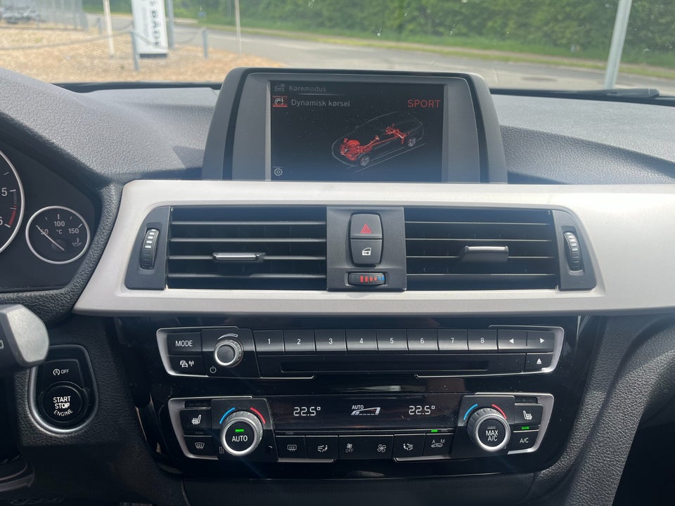 BMW 320d 2,0 Touring Advantage aut. 5d