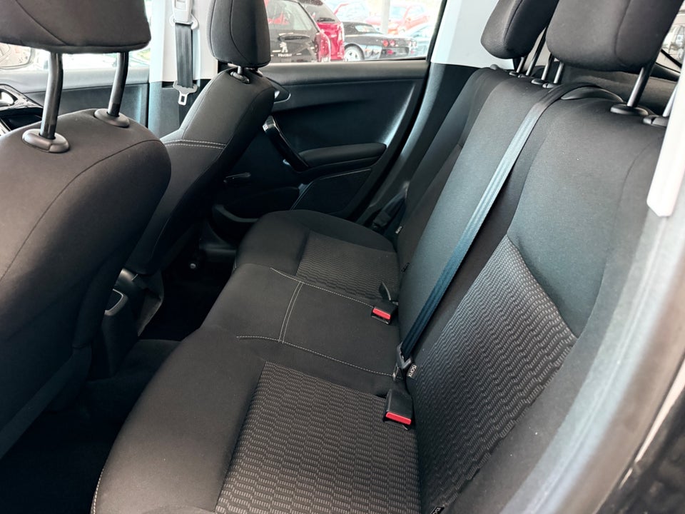 Peugeot 208 1,6 BlueHDi 100 Envy Sky 5d