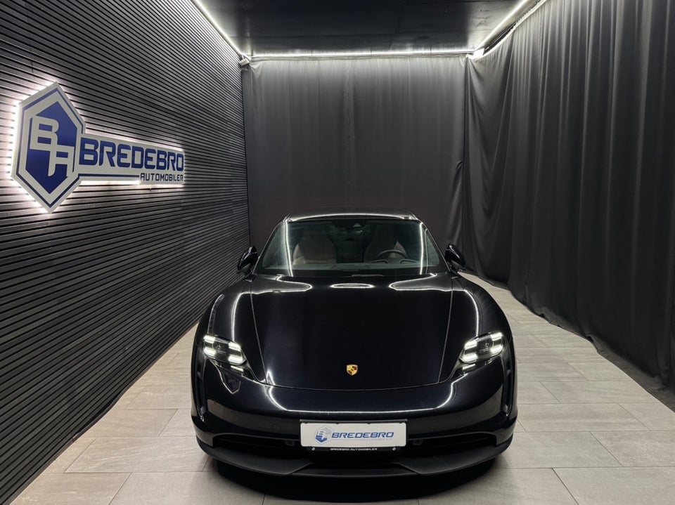 Porsche Taycan Performance+ 4d