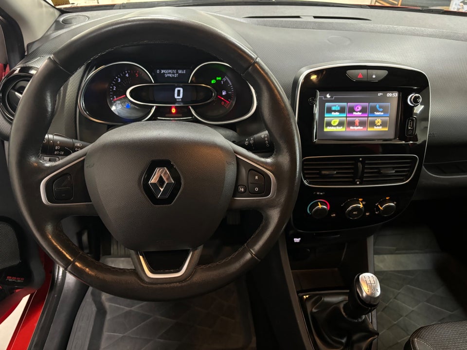 Renault Clio IV 1,5 dCi 90 Zen Sport Tourer 5d