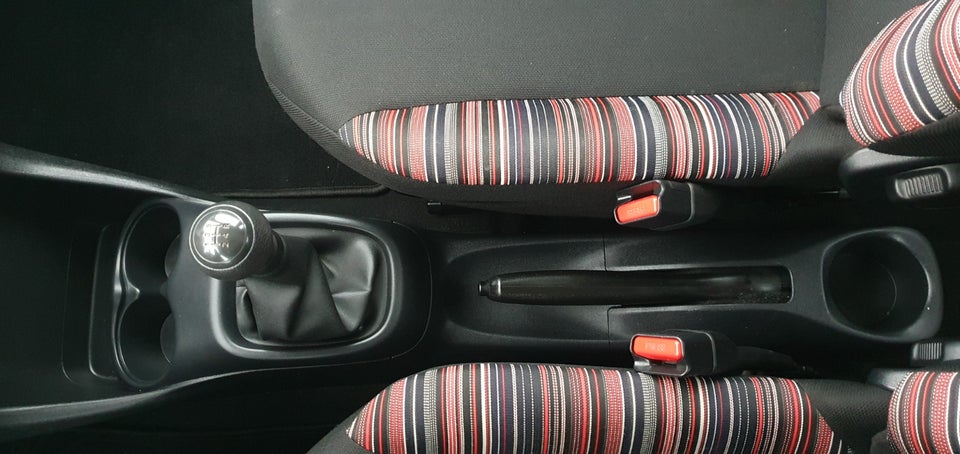 Citroën C1 1,2 PureTech Sport 5d