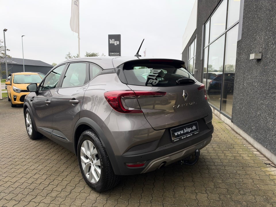 Renault Captur 1,0 TCe 100 Zen 5d