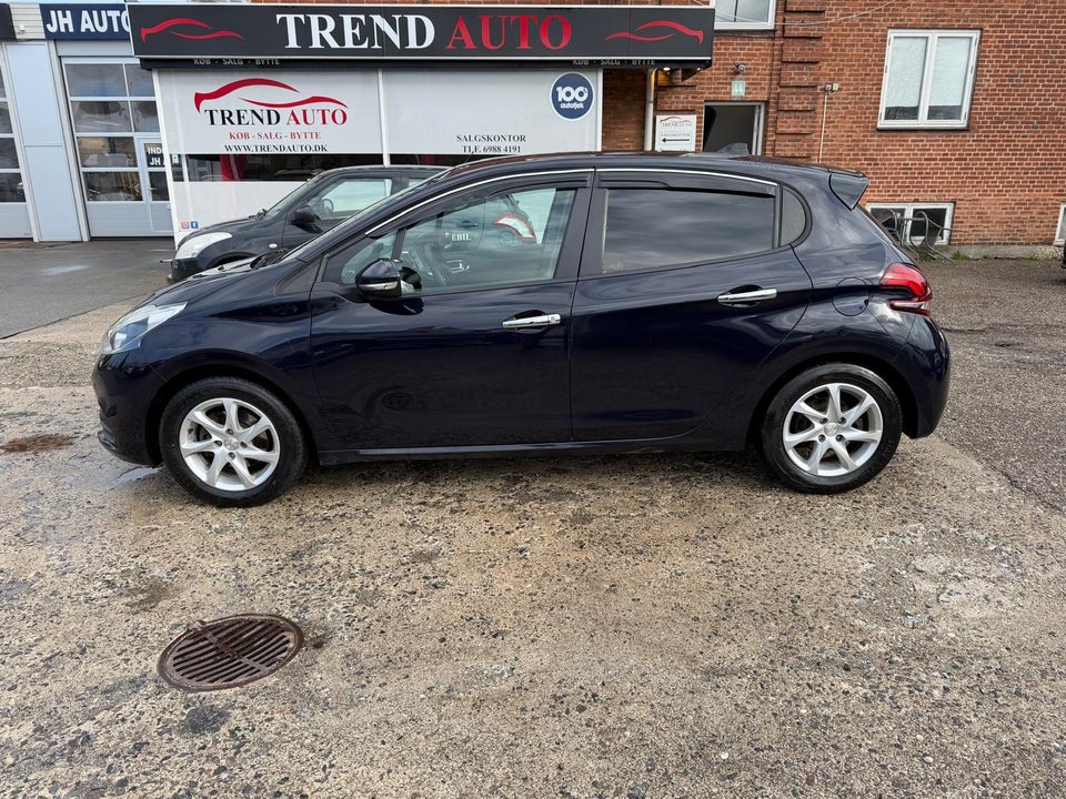 Peugeot 208 1,6 BlueHDi 100 Active 5d