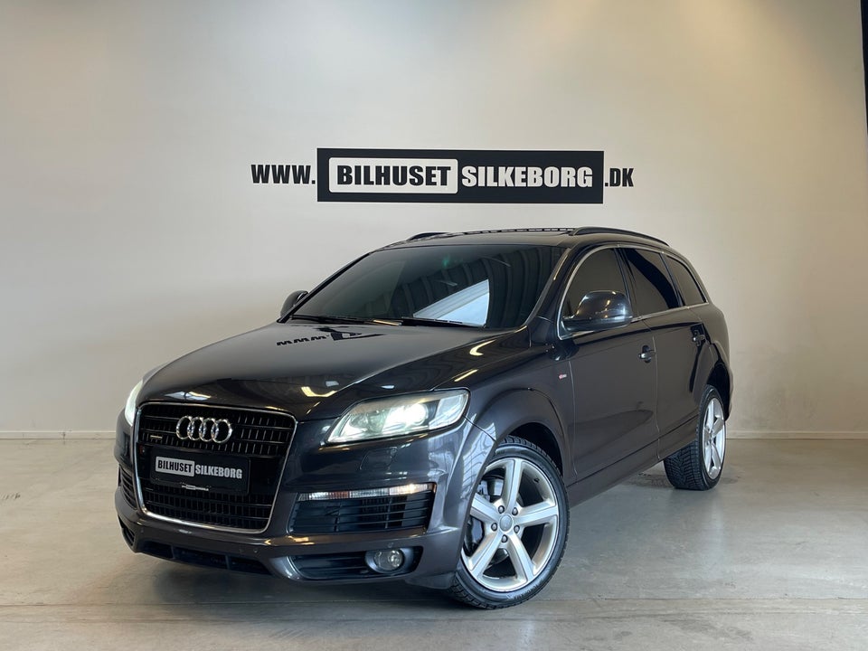 Audi Q7 4,2 TDi S-line quattro Tiptr. 7prs 5d