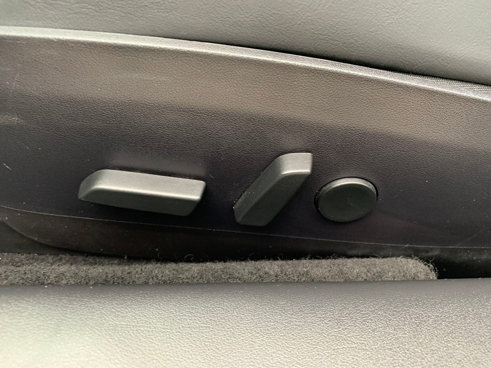 Tesla Model 3 Standard Range+ RWD 4d
