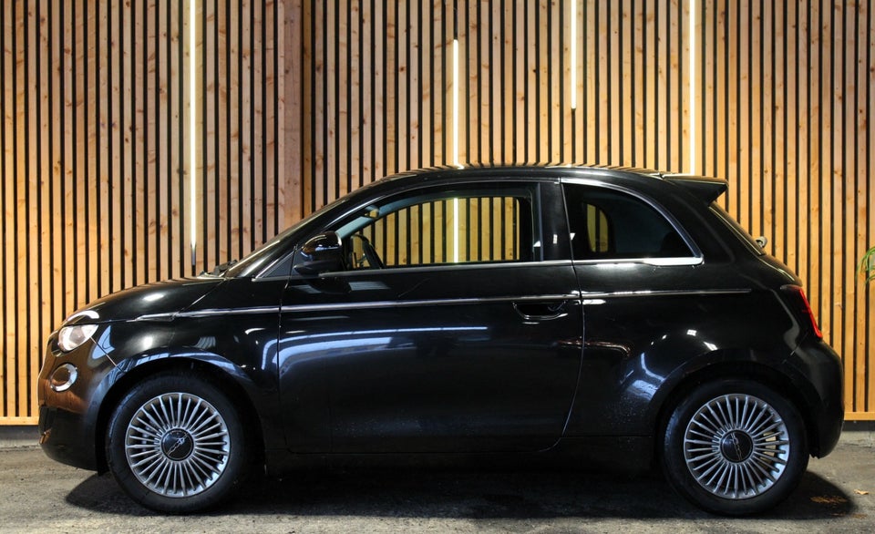 Fiat 500e 42 la Prima 3+1 4d