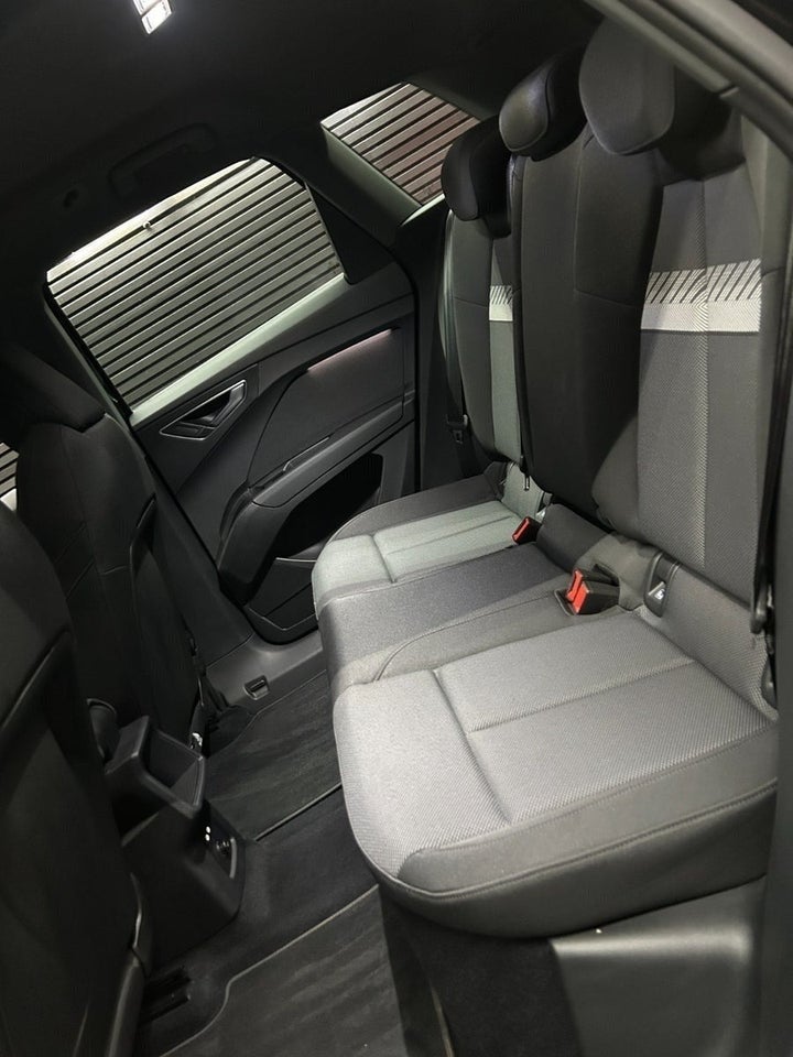 Audi Q4 e-tron 45 S-line 5d