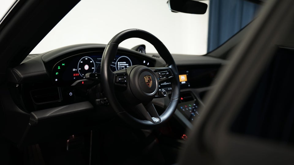 Porsche Taycan 4 Performance+ Cross Turismo 5d