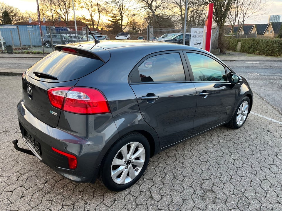 Kia Rio 1,2 CVVT Attraction+ 5d